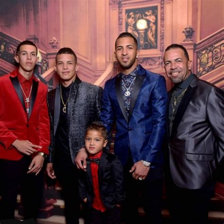 Who Are Amed Rosario Siblings?