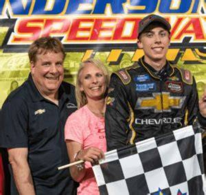 Who are Carson Hocevar's Parents?
