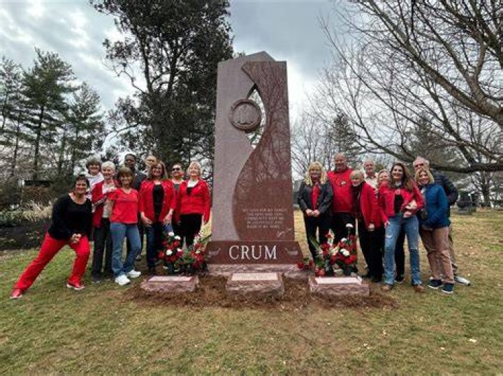 Who are Denny Crum's Children?