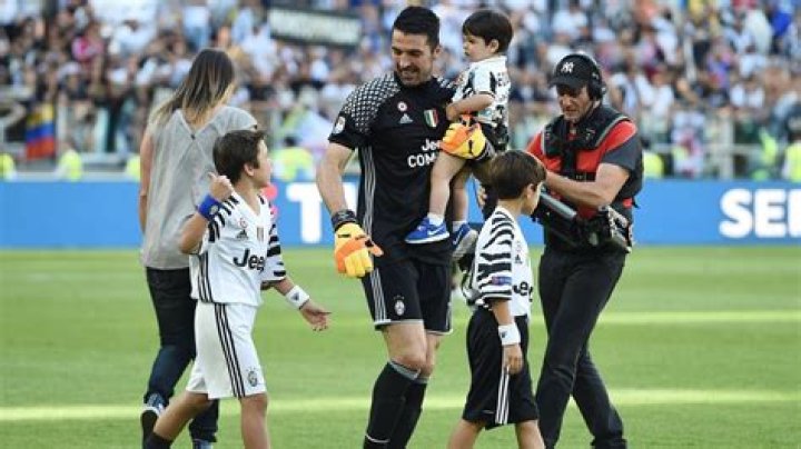 Who are Gianluigi Buffon’s Parents?