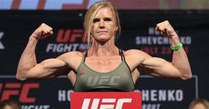 Who are Holly Holm Parents? Meet Roger and Tammy Holm