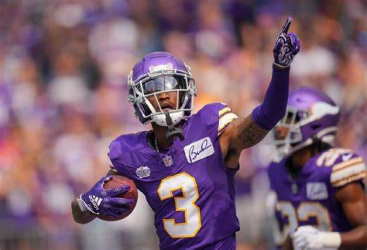 Who are Jordan Addison's Parents?
