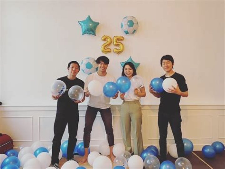 Who are Kaoru Mitoma Parents?