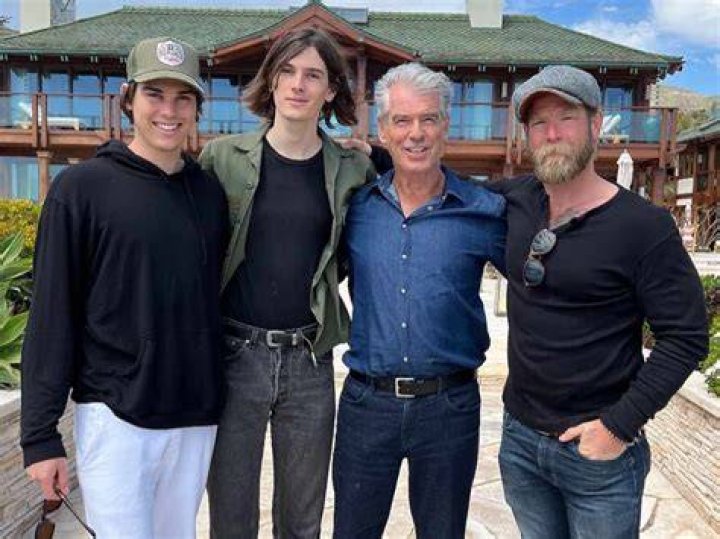 Who are Pierce Brosnan Siblings?