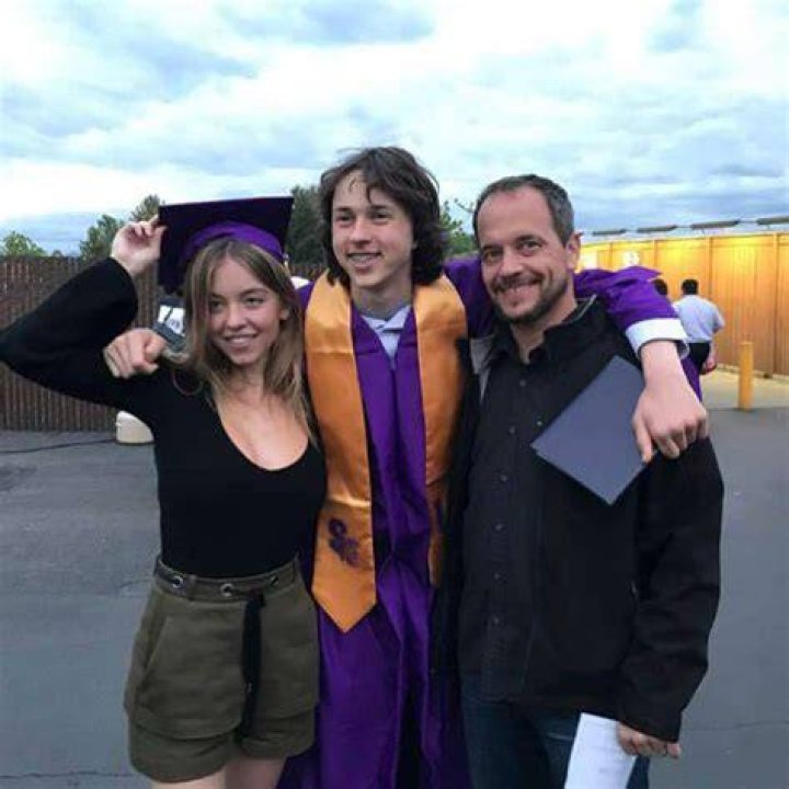 Who Are Sydney Sweeney Siblings?
