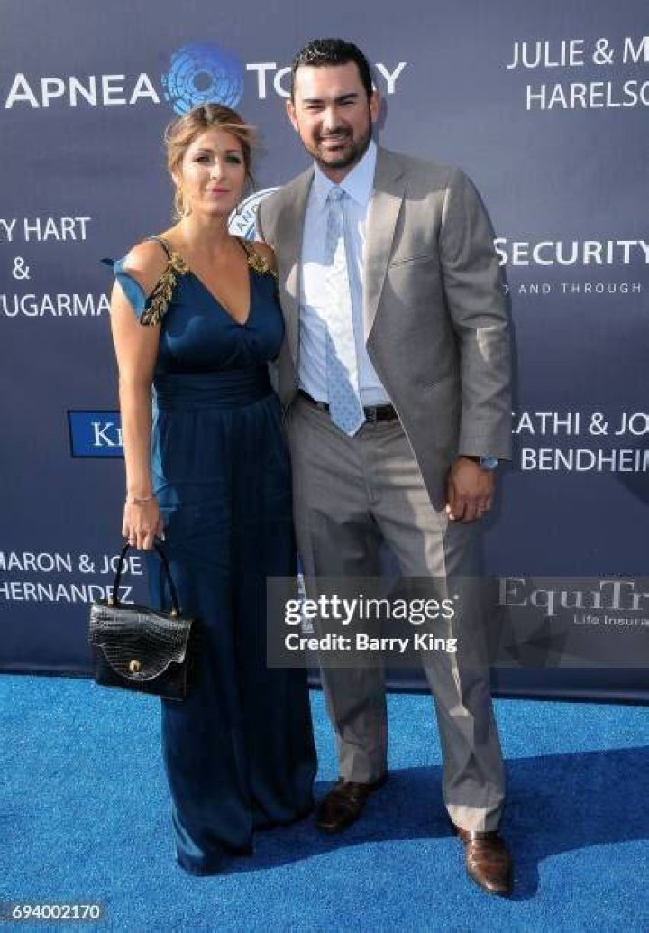 Who is Adrian Gonzalez's Wife: Meet Betsy Gonzalez