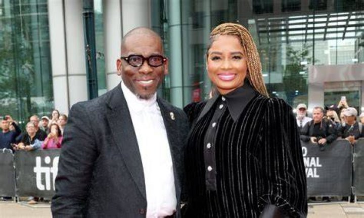 Who Is Ahmad Jamal Wife?