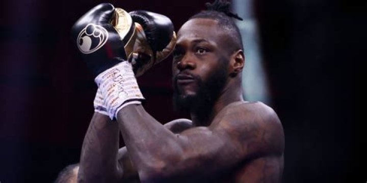 Who is American professional boxer Deontay Wilder, Brief Intro