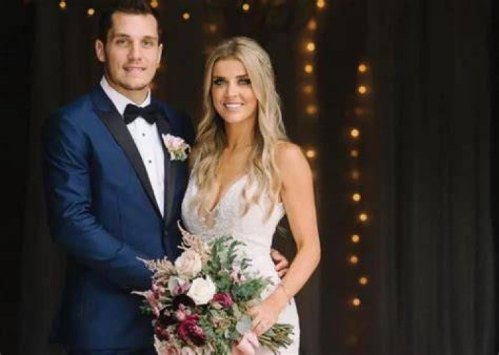Who is Bo Horvat’s wife? Meet Holly Donaldson