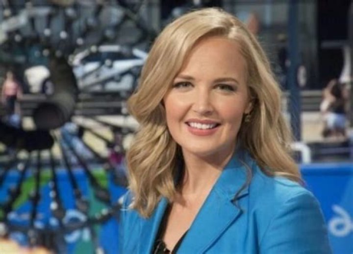 Who is Carolyn Manno: Biography, Net Worth & more