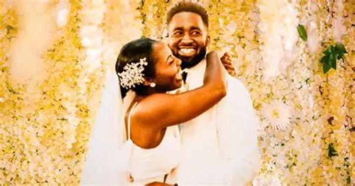 Who is Dante Bowe Wife?