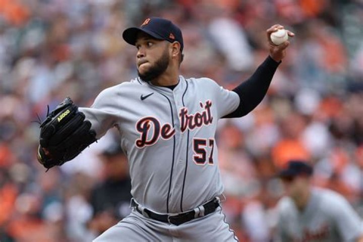 Who Is Eduardo Rodriguez?, Age, Height, Weight, Family, Net Worth