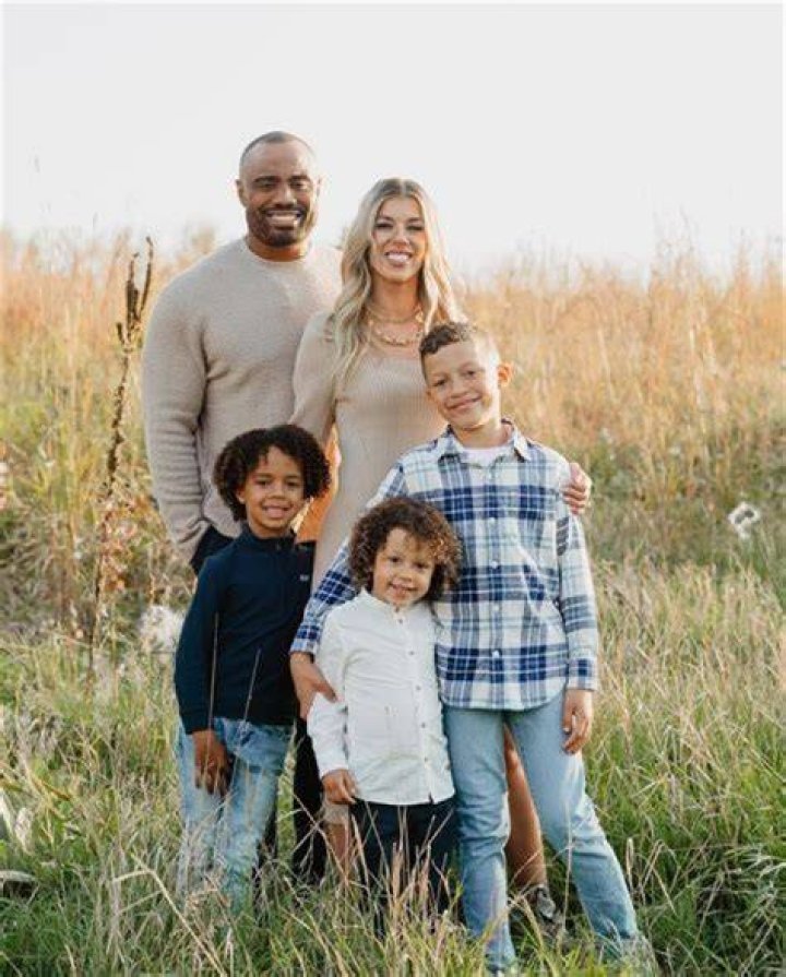 Who Is Everson Griffen?, Age, Height, Weight, Family, Net Worth