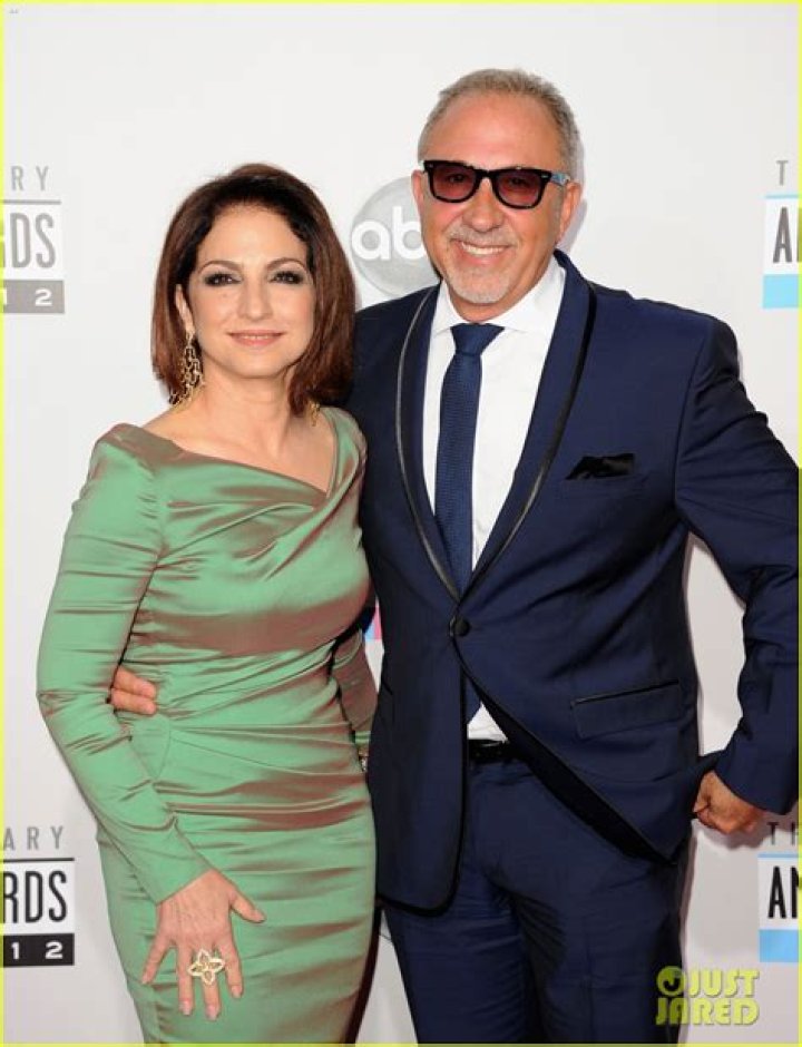 Who is Gloria Estefan husband, Is Gloria Estefan Married,