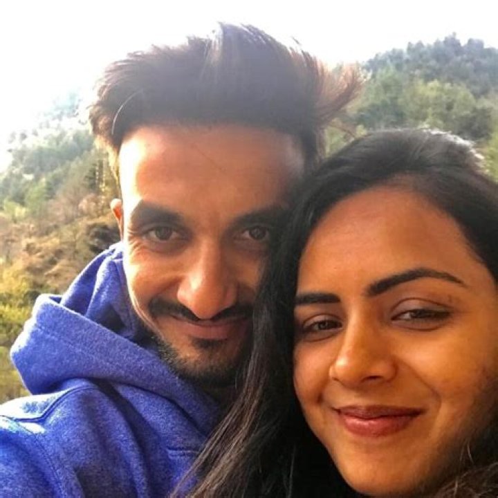 Who is Harshal Patel’s Wife: Meet Devarshi Joshi