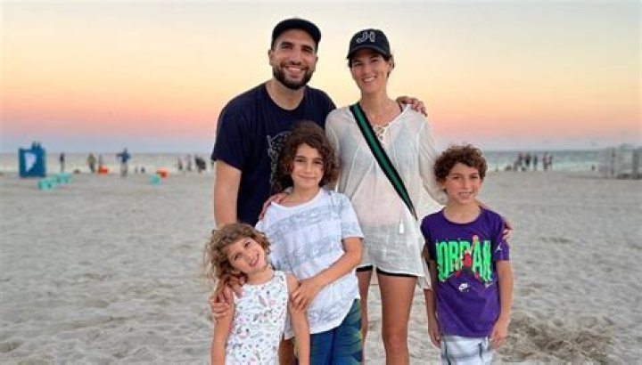 Who is Jaclyn Stein, Ariel Helwani wife?