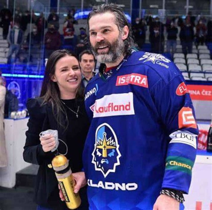 Who is Jaromir Jagr’s Spouse?