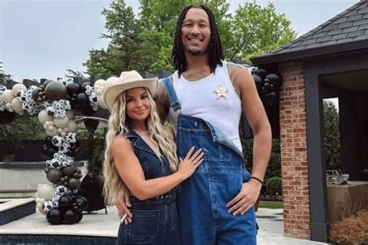 Who Is Jaylin Williams Girlfriend?
