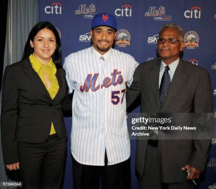 Who is Johan Santana's Wife: Meet Yasmile Garcia Santana