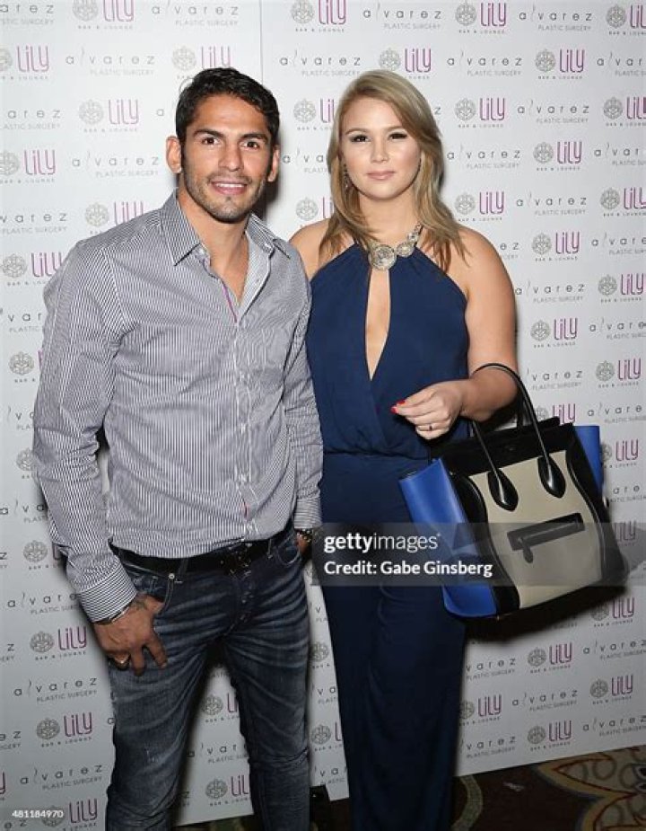 Who Is Jorge Linares Wife Michelle Linares? Everything To Know About