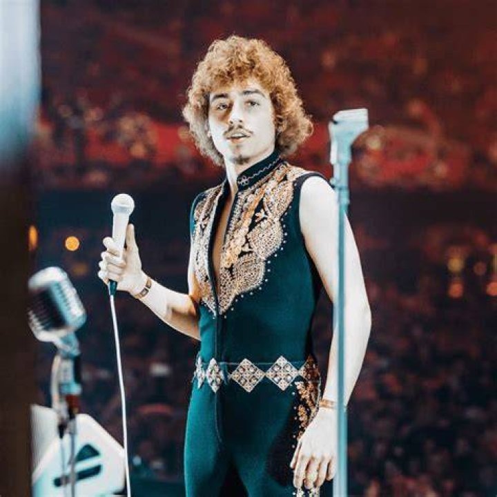 Who is Josh Kiszka: Biography, Age, Net Worth & More