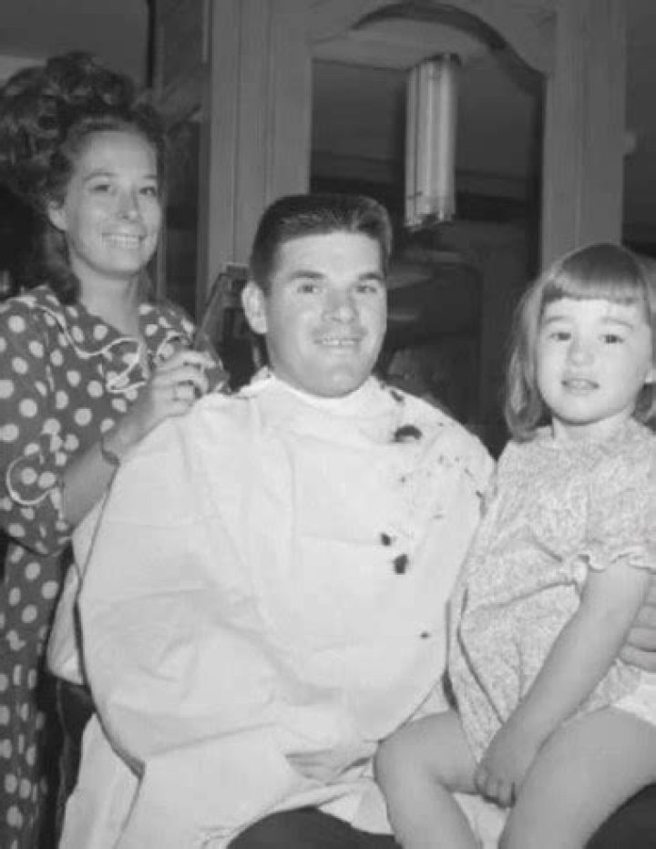 Who Is Karolyn Englehardt? Meet Pete Rose’s Ex-Wife