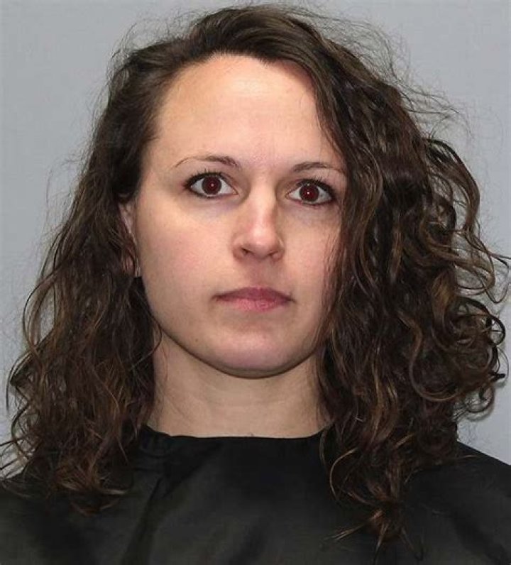 Who is Katherine Folger Pelfrey? Why Teacher arrested?