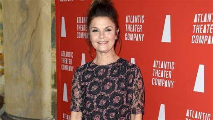 Who is Kathryn Erbe: Biography, Net Worth & more