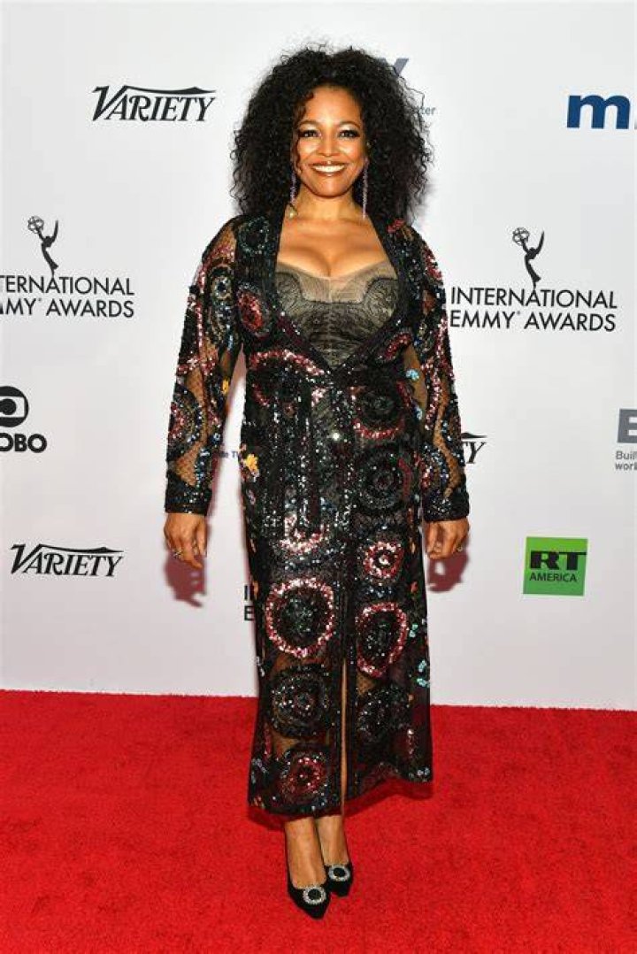 Who is Kim Fields: Biography, Net Worth & more