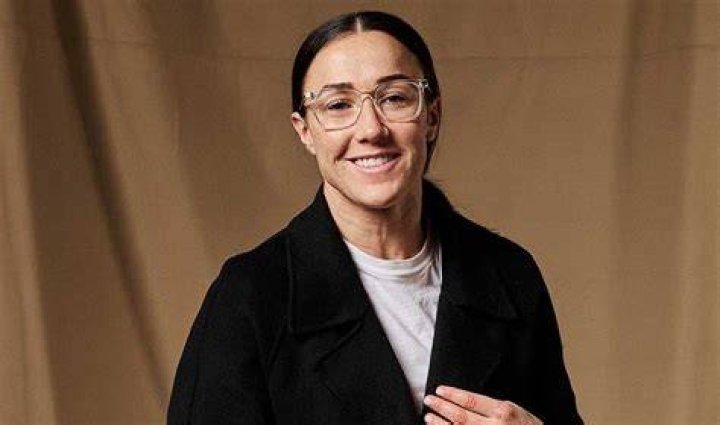Who Is Lucy Bronze?, Age, Height, Education, Family, Net Worth