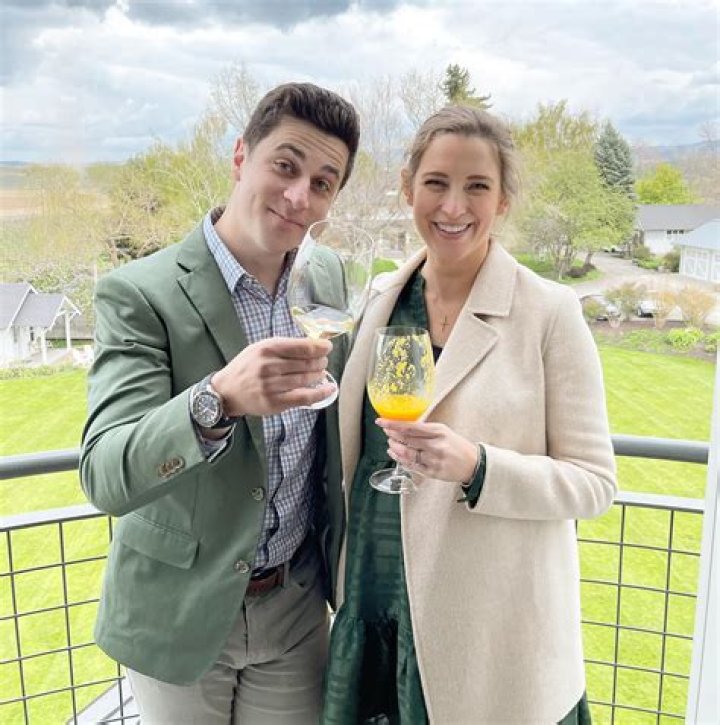Who is Maria Cahill? Meet David Henrie’s wife