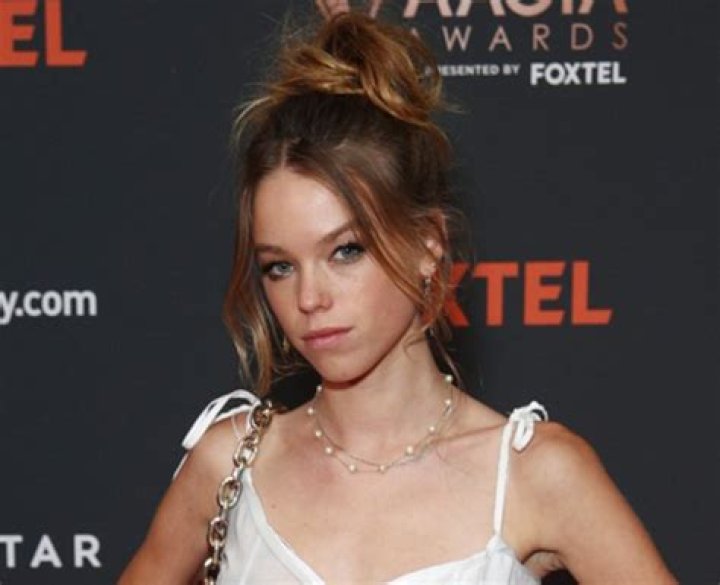 Who is Milly Alcock dating?