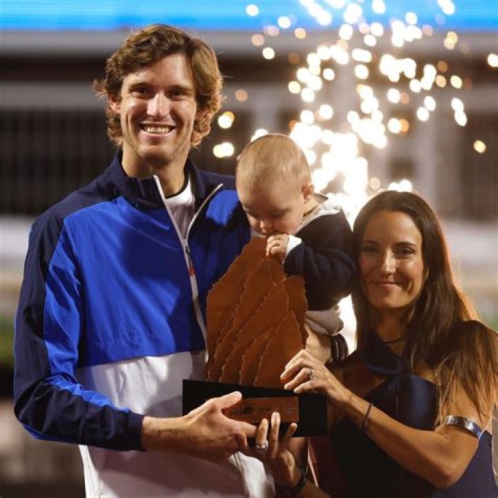 Who is Nicolas Jarry wife? Get to know Laura Urruti