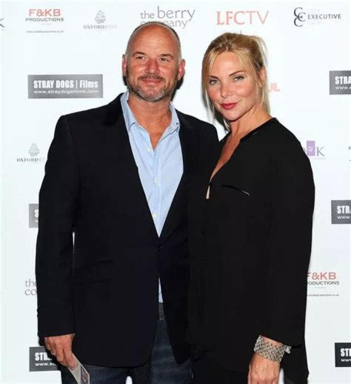 Who Is Samantha Womack?, Birthday, Family, Social Media
