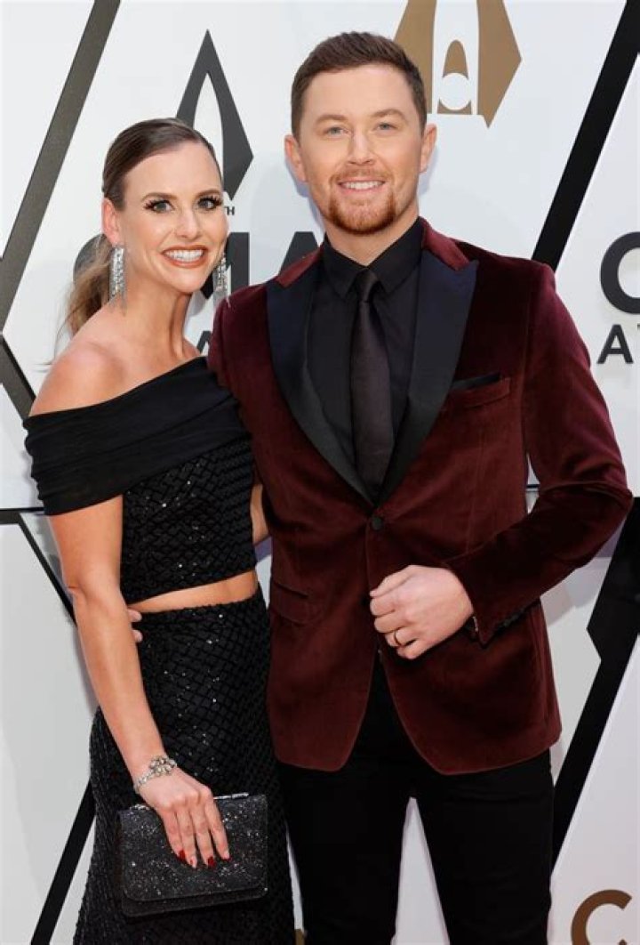 Who is Scotty McCreery’s wife Gabi Dugal? What does Gabi Dugal do for a living?