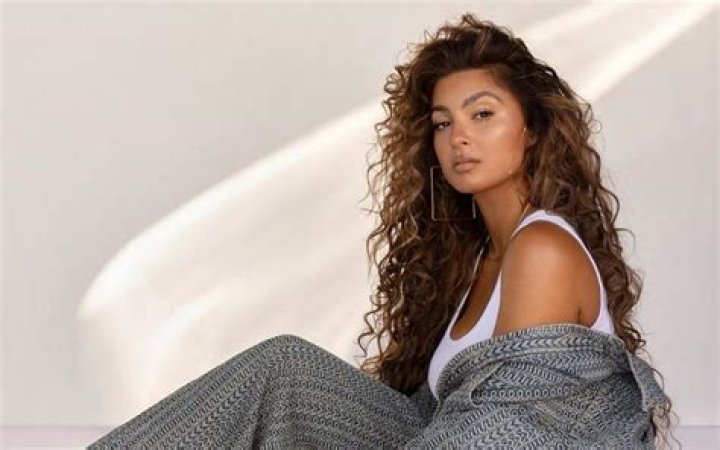 Who Is Tori Kelly?, Age, Height, Albums, Awards, Family, Net Worth