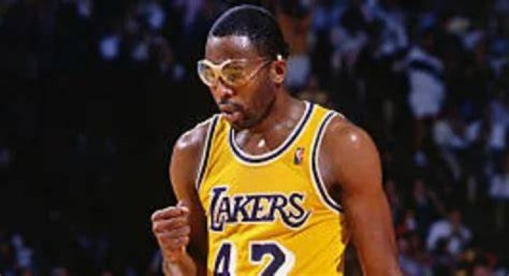Why did James Worthy wear goggles? All You Need Know