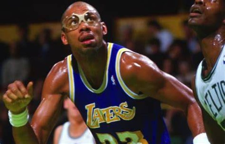 Why did Kareem Abdul-Jabbar wear goggles?