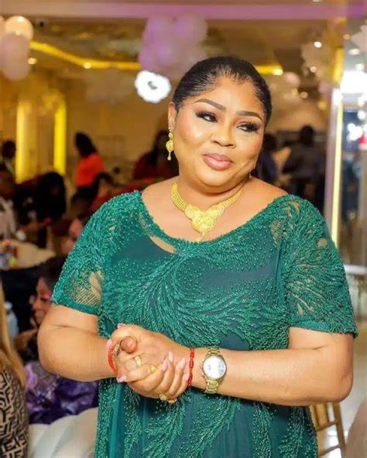 ‘You Have To Pay’ – Rita Daniels Tells Regina Daniels After She Asked Her To Perform ‘Omugwo’ For Her