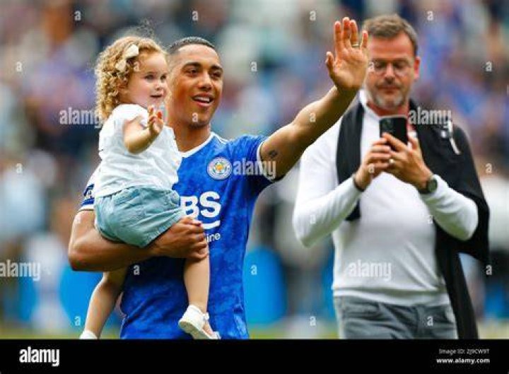 Youri Tielemans Bio, Age, Parents, Wife, Children