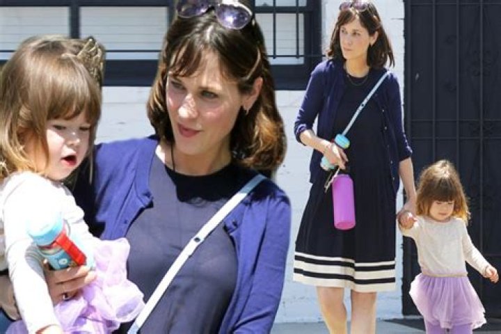 Zooey Deschanel Daughter: Who Is Elsie?