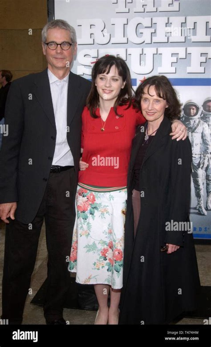 Zooey Deschanel Parents: Meet Mary Jo And Caleb Deschanel